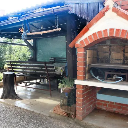 Sodoben Enosobni Apartma Ob Plazi - Modern One-bedroom Beachside Apartment Izola